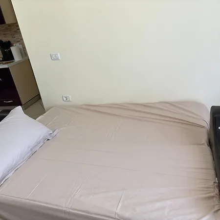 Daily Fatjon * Polisi i Vogel